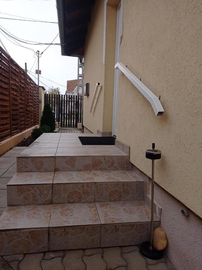 Apartman Airport *